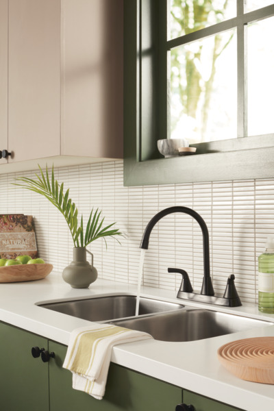 Flory【ふろーりー】 ２台 Teleflora's Whimsical Dragonfly Bouquet T22M200 in Chicago IL