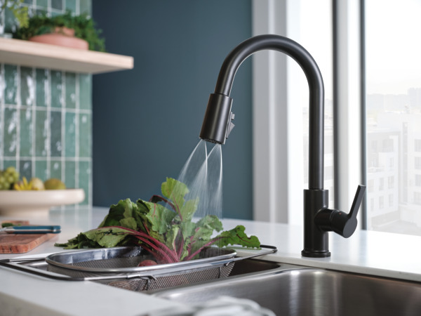 バートン LUX 139cm FLOW MAYON PLUS　2点セット P7912LF-BL - Single Handle Pulldown Kitchen Faucet