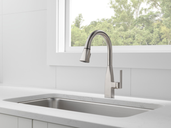 P7919LF-SS-1.0 - Single Handle Pulldown Kitchen Faucet