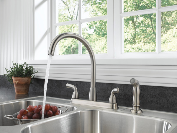 KIDUL 240 & PELICAN 220 2本セット P99578LF-SS-D - Two Handle High Arc Kitchen Faucet with Spray