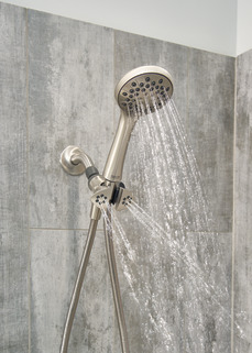 76341SN_WATER_02_WEB.jpg 76341SN_WATER_02_WEB.jpg