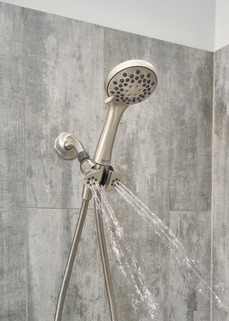 76341SN_WATER_07_WEB.jpg 76341SN_WATER_07_WEB.jpg