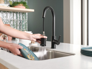 その他 GMMTV PondPhuwin DIAL BLACK HANABI-L P7912LF-BL-1.0 - Single Handle Pulldown Kitchen Faucet